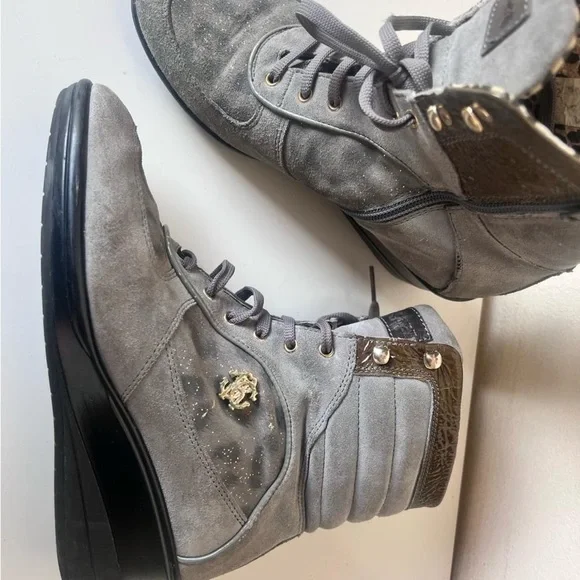 Roberto Cavalli Gray and Brown Lace Up Boots with Suede Finish